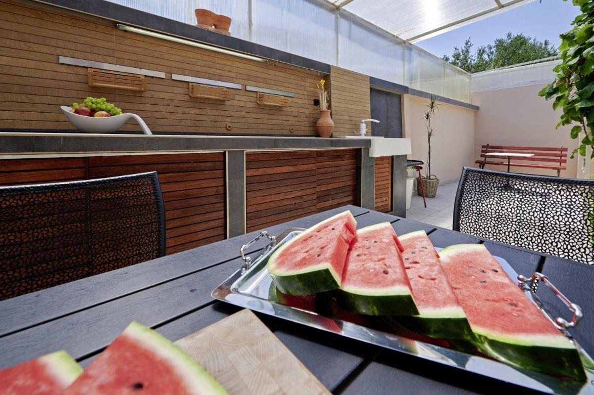 Villa Šmuketa in Trogir Haus für 4-5 Personen Exterior foto